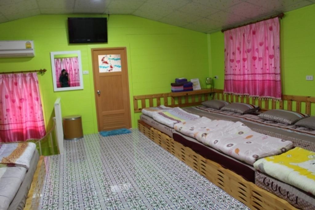 Kanghan Rak Theme Houses Pak Chong Δωμάτιο φωτογραφία